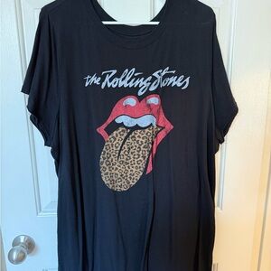 Torrid The Rolling Stones Black Cotton Blend Shirt. Size 4.